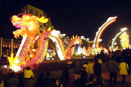 留住传统年味儿 ——春节随想 // 孙连昌