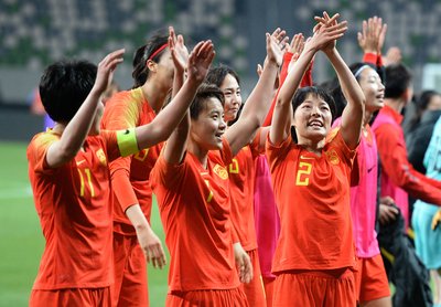 【升声不息】谁说女子不如男——为中国女足夺冠而欢呼（图4）