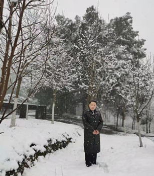 1645578550199023435.jpg 闆?2鍏冲啗鍦ㄥ悷鍝︺?婂姊︿护.鏄ラ洩銆媉350.jpg