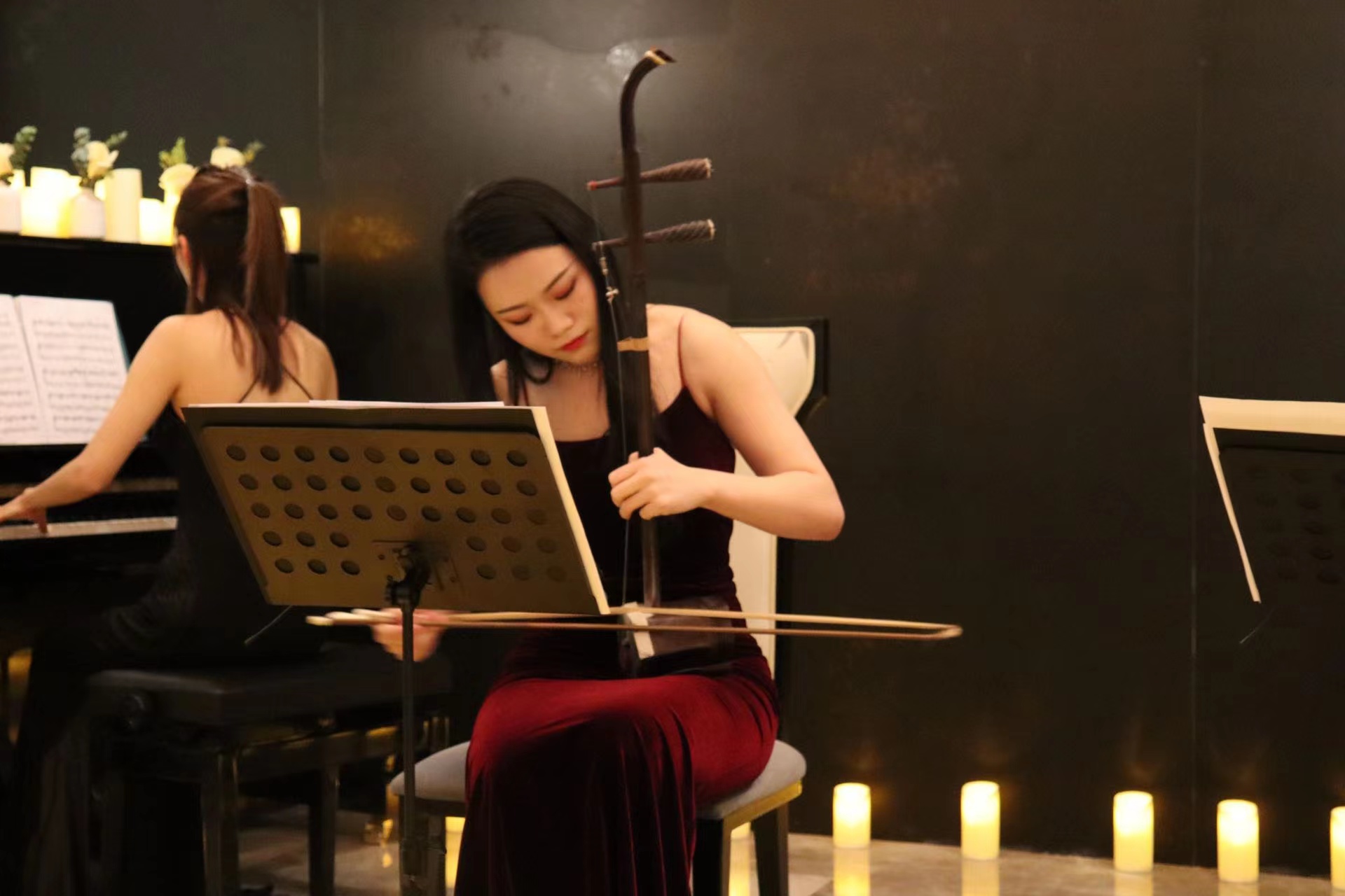 凰城爱乐乐团3.8女神节“烛光音乐会”在常营福第 V 中心成功举办