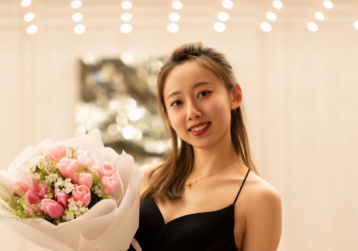 凰城爱乐乐团3.8女神节“烛光音乐会”在常营福第 V 中心成功举办
