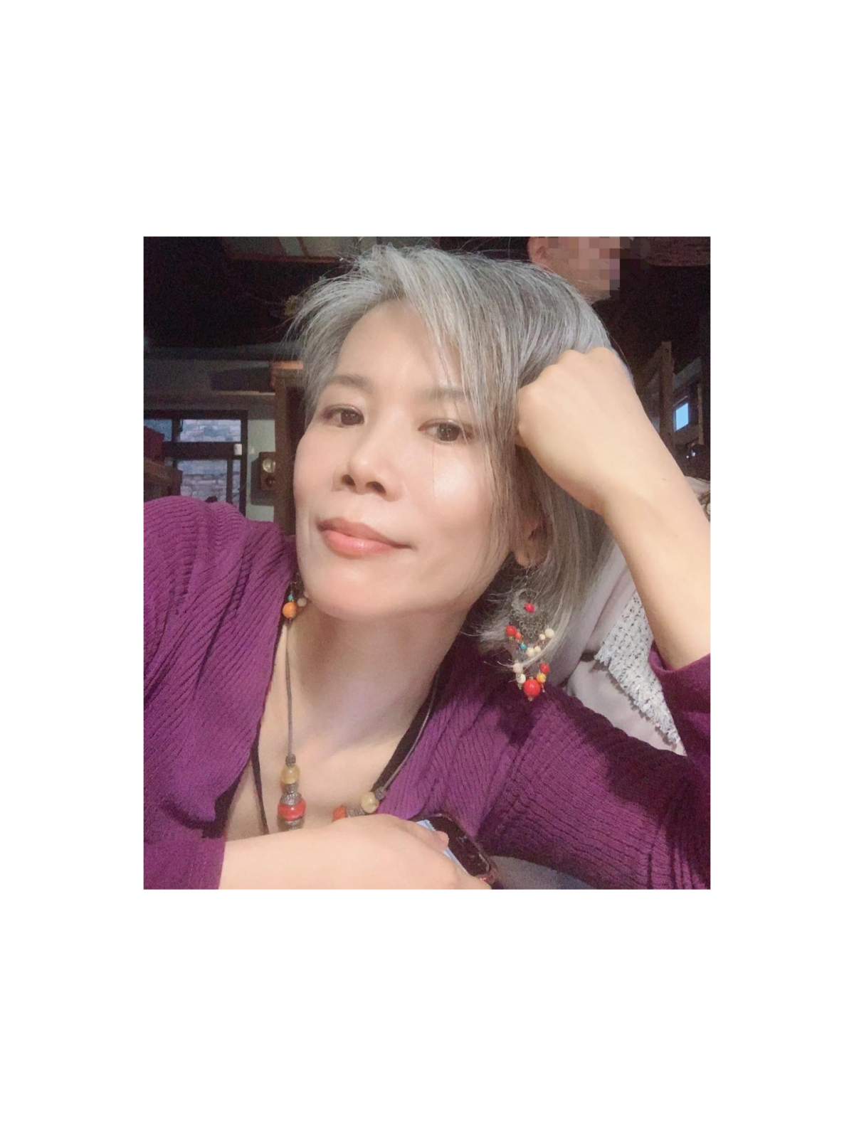 姊佸创鐨勮┅鑸囩啊浠? 杩戠収_绾浘鐗坃01.png