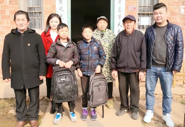 湖北武穴胜宇集团:一场没有仪式的捐赠活动温暖松山咀中学师生!(图12)