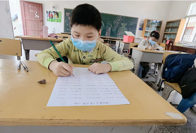 湖北武穴街道李顶武小学:夯实数学基础 提升数学能力!(图3)