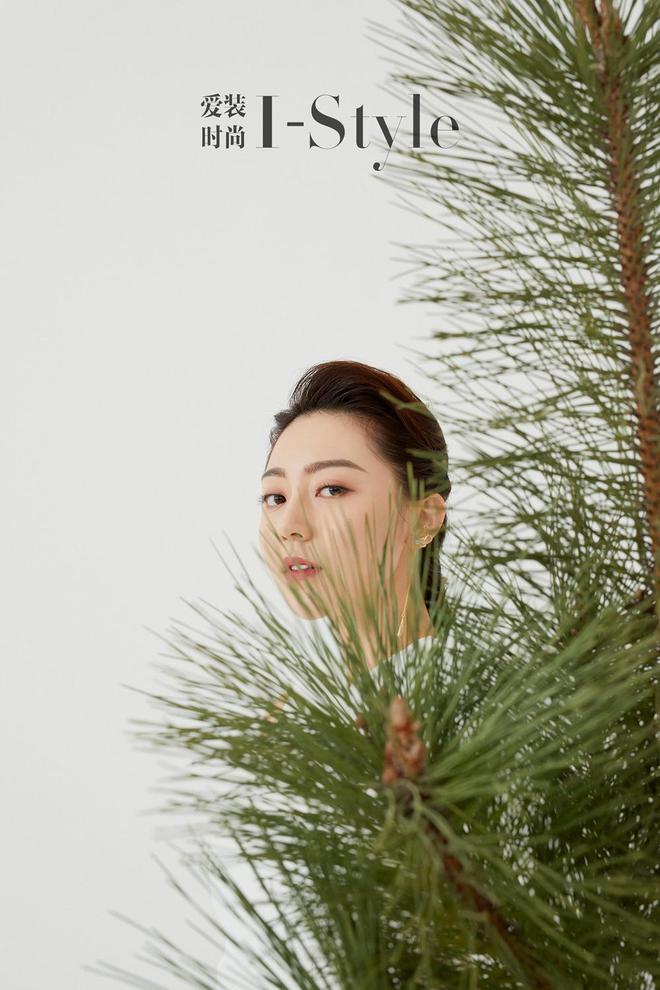 《逆流而上的你》高蜜闪婚不能学，但黄梦莹的穿搭可不能错过