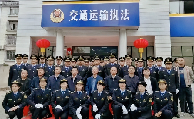 湖北武穴市交通运输局所属5个事业单位完成组建挂牌!(图6)