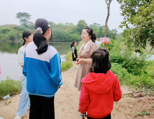湖北武穴梅川镇居杠小学:防溺水走千家 多举措保平安!(图11)