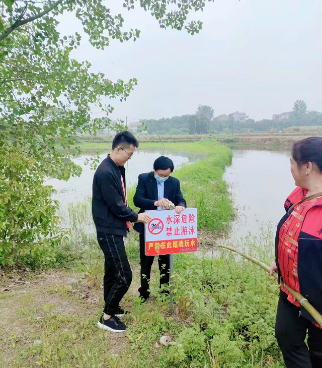 湖北武穴梅川镇居杠小学:防溺水走千家 多举措保平安!(图9)
