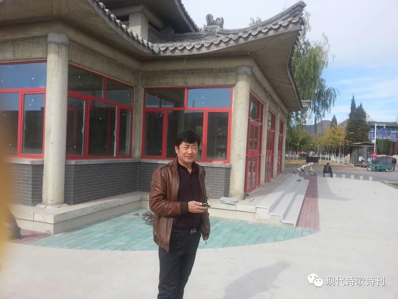 【诗生活】我与日出对坐 文/卢春风（图2）