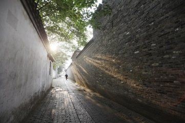 【诗生活】老巷黄昏 文/老文