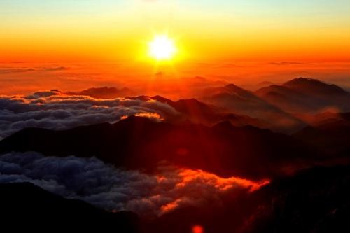 【诗生活】朝霞（外二首） 文/木羊（陕西）