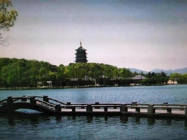 【诗生活】西 湖 游 文/郁青