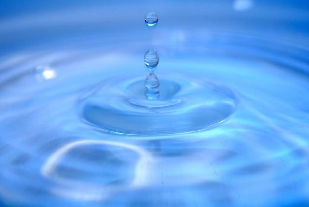 水 文/高立中（图2）