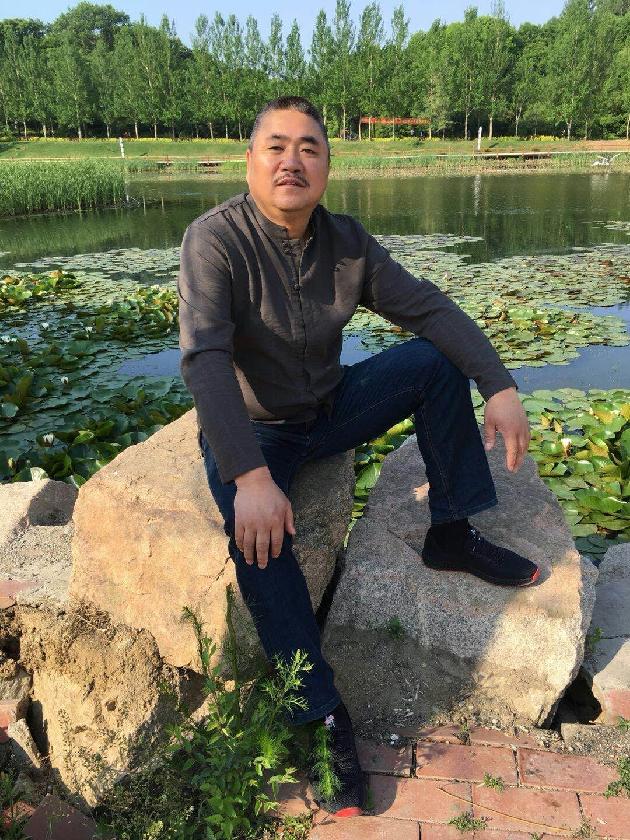【诗生活】纯度诗歌‖主持人:周颖‖01期作者:阿未 胡卫民 李伟 吕延辉 吕艳春 隋桂秋 孙玉红 心耳 雪红子 张晓民(图11)