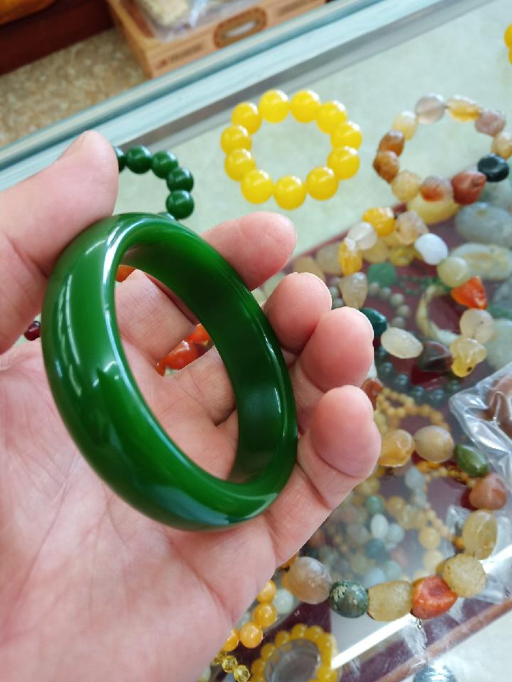 玉器 文/高立中