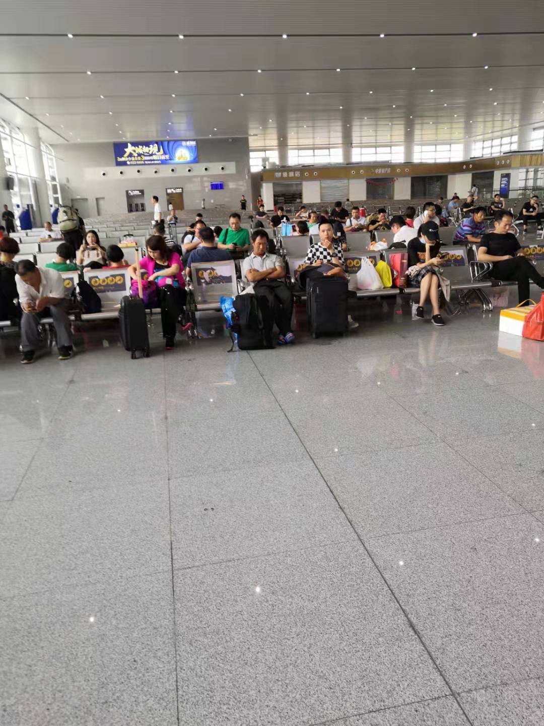 荔香诗社诗人作品欣赏（图2）