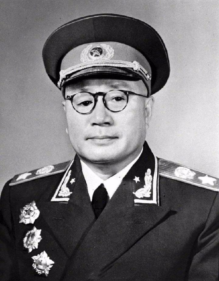 读书心得——战神刘伯承 文/卞今良