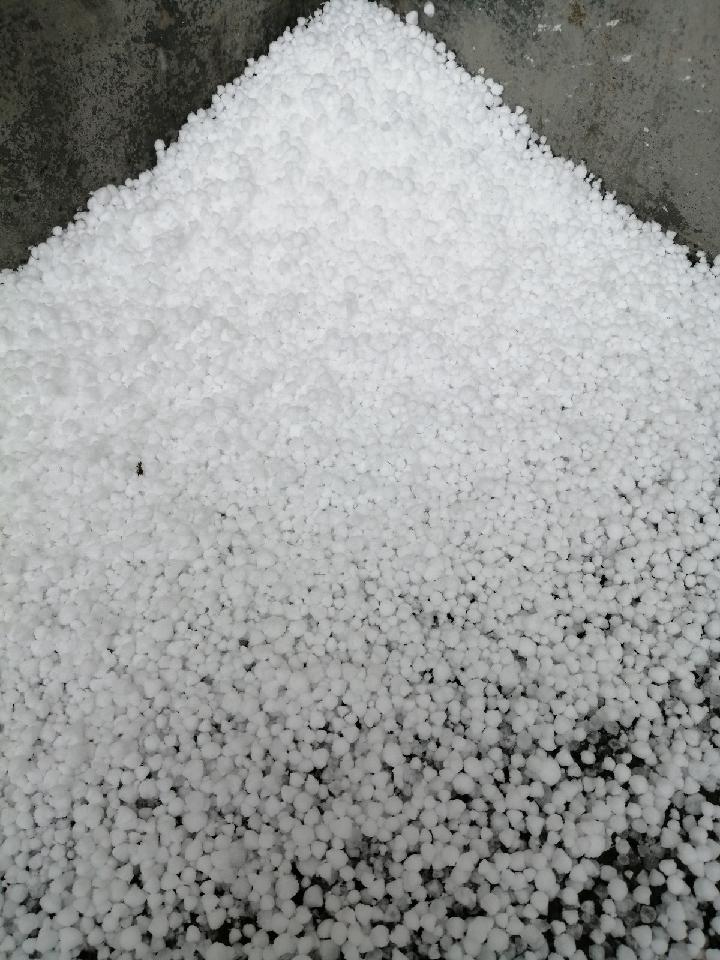 冰雹 文/赵正霞