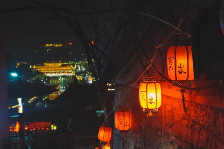 红尘打卡（外一首）-京津沪头条 作者:大秦