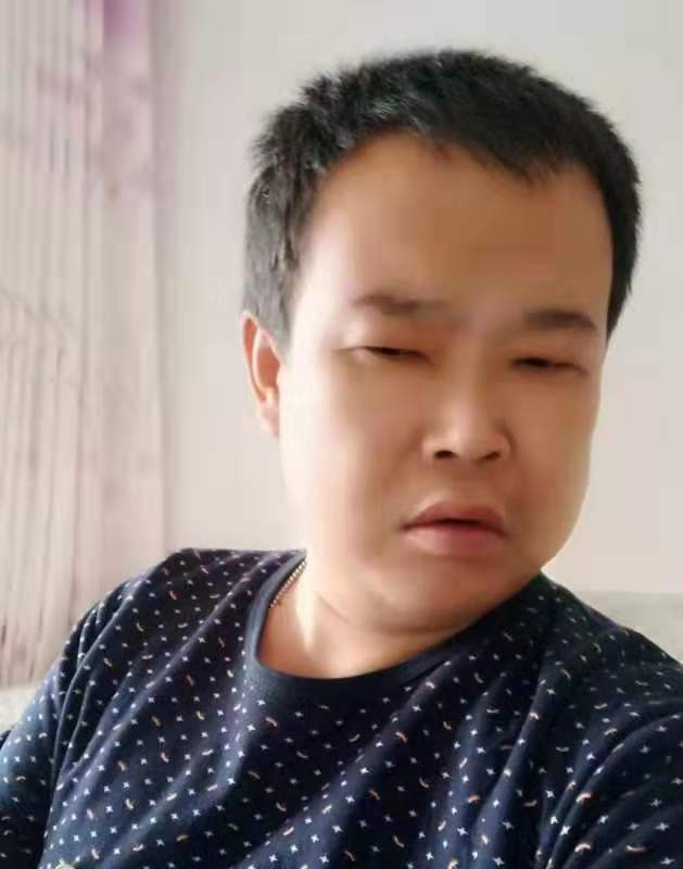 《中国爱情诗刊》【中国爱情诗人档案】(第923期)河北诗人:半把刀的诗