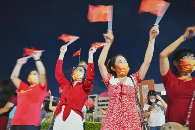 【新山东文学社】《欢呼解封》作者/边风 主播/清风（图6）