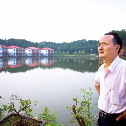 巴黎文学苏沪浙诗社014期微刊《童心未泯堆雪人》(图73)