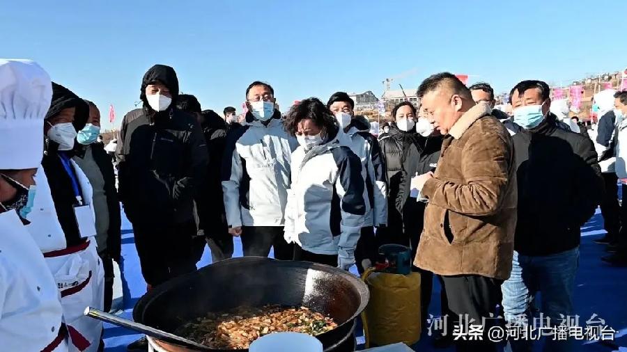 井陉陶瓷水镇百口大锅菜挑战基尼斯世界纪录‖文/赵京江，图/河北广播电视台（图6）