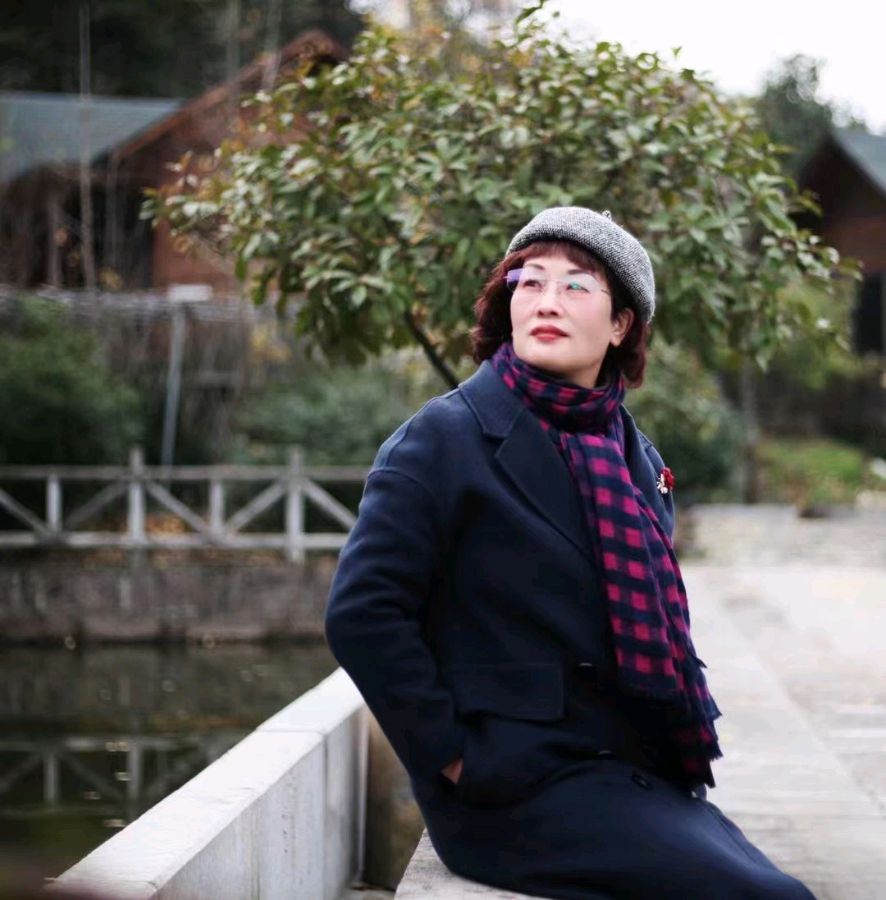 诗韵留香 作者：楼红心 主播：伊月儿 京津沪头条（图13）