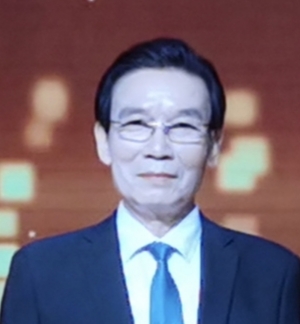 红色经典诵读《为有牺牲多壮志》纪念毛泽东诞辰129周年(图9)