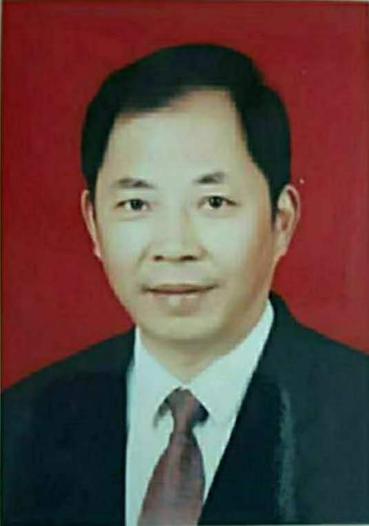 心里的雪簌簌下着 作者：刘凡 主播：远东 陈群 京津沪头条（图2）
