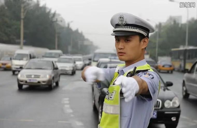 刘文志朗诵【人民警察最荣光】作者/王胜利（图6）