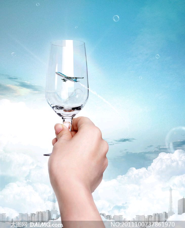 【中国长江文学社】名家名诵《举起祝福的酒杯》作者莫先生/诵读海纳百川、叶子/制作宋梅【第5023期】（图4）