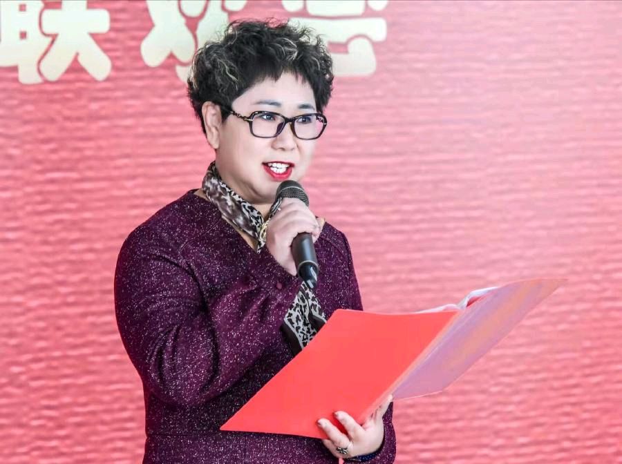 《雪落大钟亭》作者:雪丰谷【主播:建华】【桃源国际诗歌集团】用声音传递温暖以诵读致敬人生♬（图10）