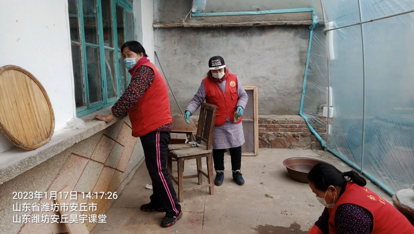 过新年迎新春 志愿者在行动（图2）