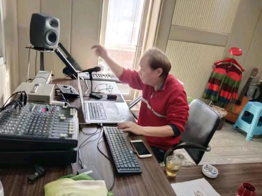 崛起腾飞大淄博 作词 曹延安 作曲 宋学文 迪安飞宇(图8)