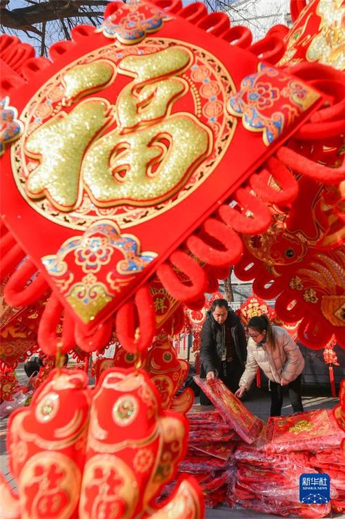 七律 大年初六（新韵）文／江冲