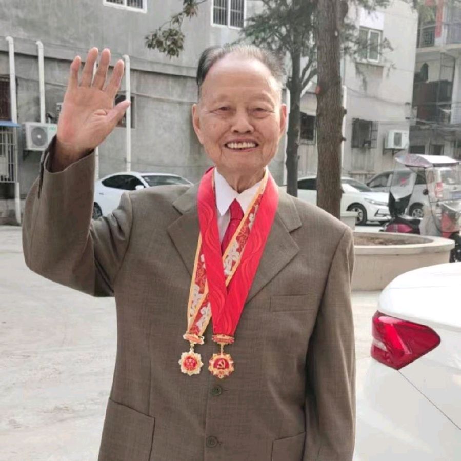 【中國🇨🇳新聞詩文網】《老兵之家過兔年》讀言（图3）