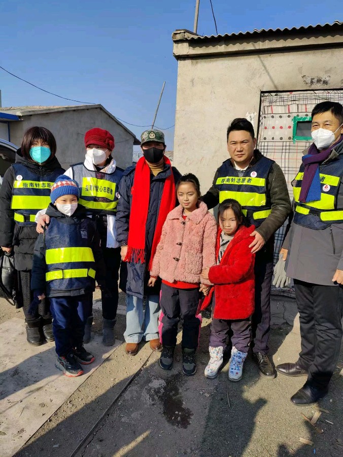 指南针志愿者献爱心（图4）