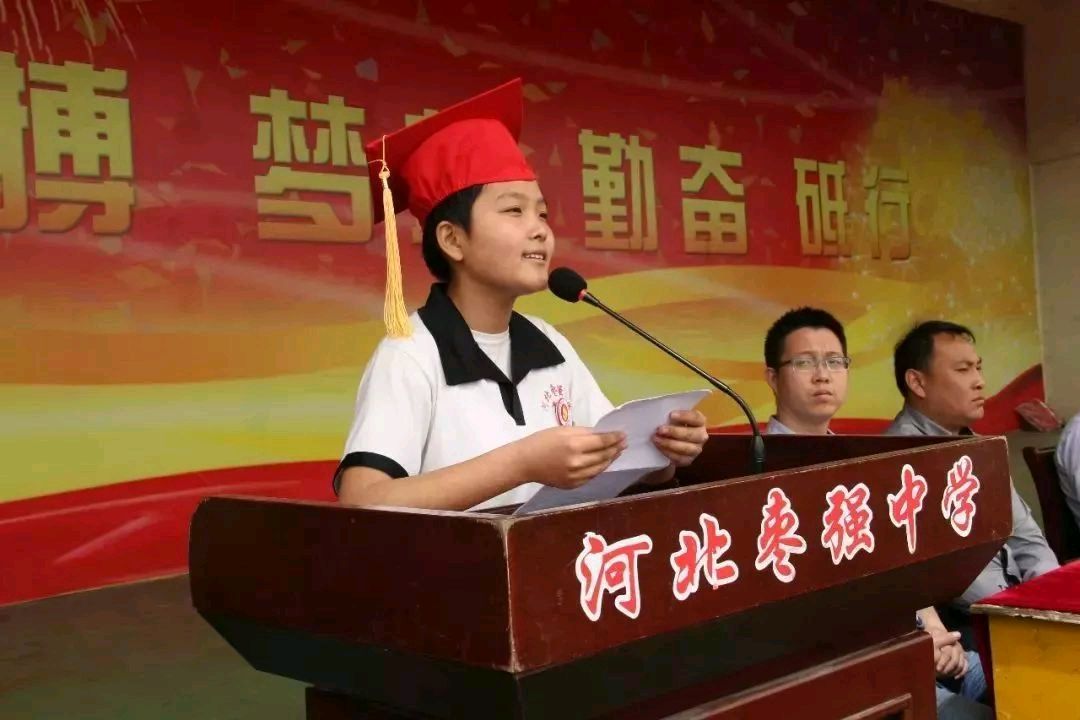 【中國🇨🇳新聞詩文網】 《感謝貧窮》 王心儀（图2）