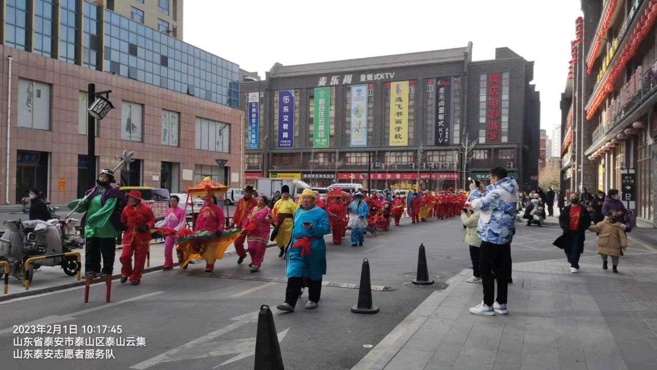 优秀文化传播四方 志愿精神顶寒昂扬（图6）