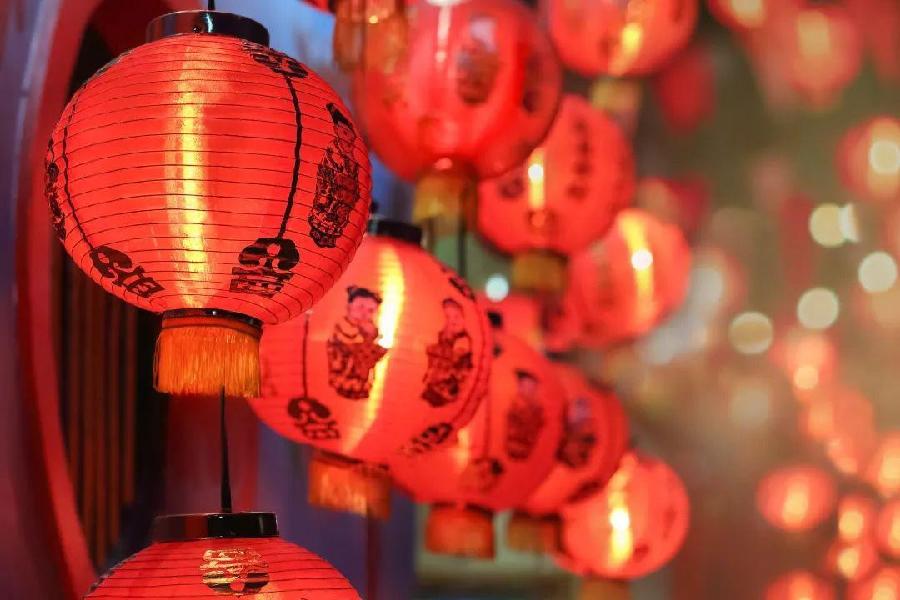 恬淡静雅朗诵【青玉案*元夕】宋*辛弃疾 视频制作/恬淡静雅