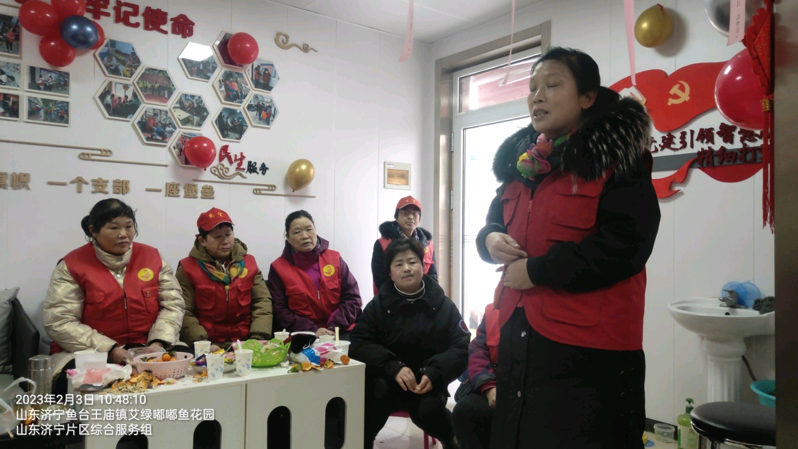 志愿者进社区 喜迎元宵佳节（图4）