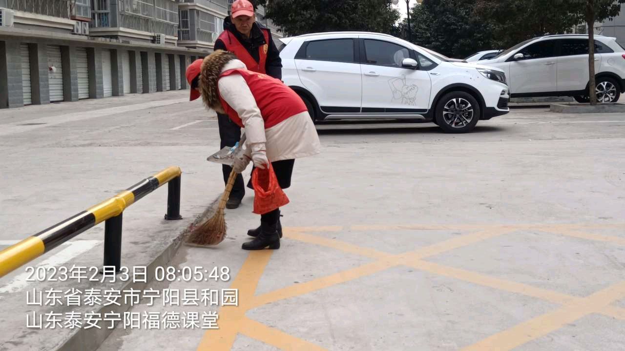 创卫生文明城 志愿者在行动（图6）