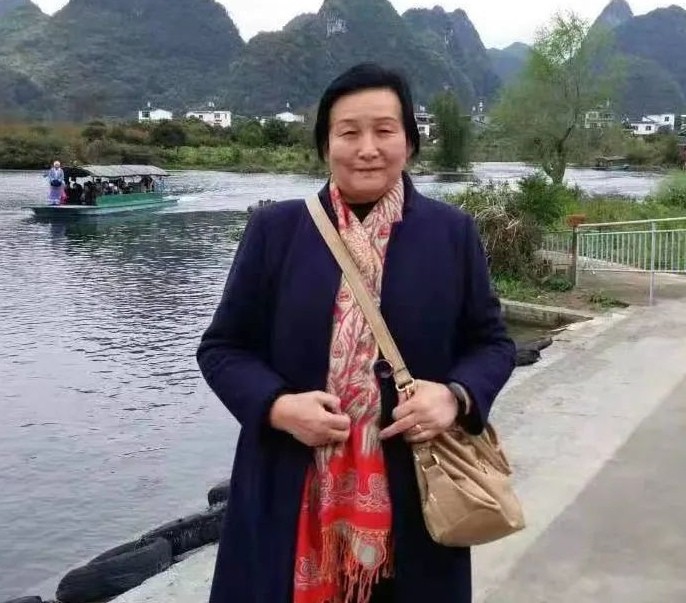 冰 娴/春色明媚艳阳天《云山文化传媒》(图4)