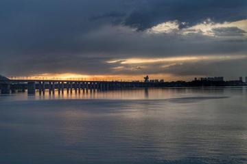 《冷艳松花江》作者:田渝溆【主播:铁魂】【桃源国际诗歌集团】用声音传递温暖以诵读致敬人生♬（图5）