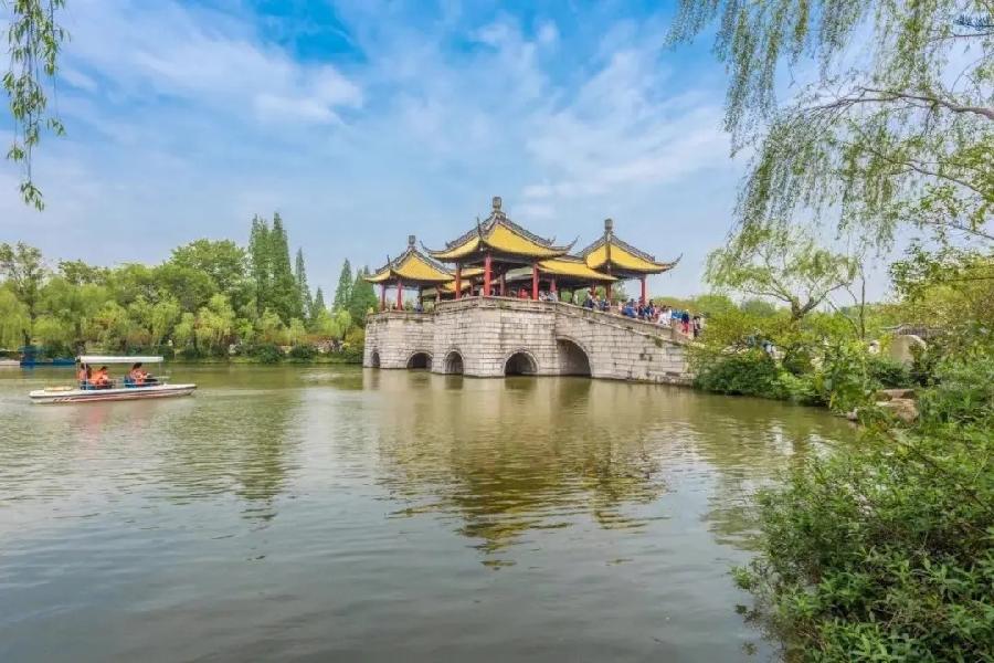 【新诗大观】如果时光可以倒流||文/潘世雨||诵/文嘉(图3)