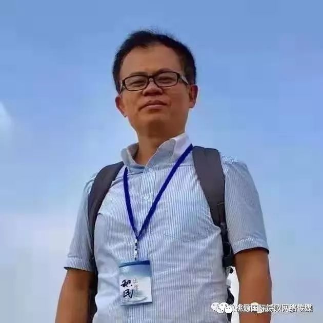《元宵守候》作者:积民【主播:马艺军】【桃源国际诗歌集团】用声音传递温暖以诵读致敬人生♬（图8）