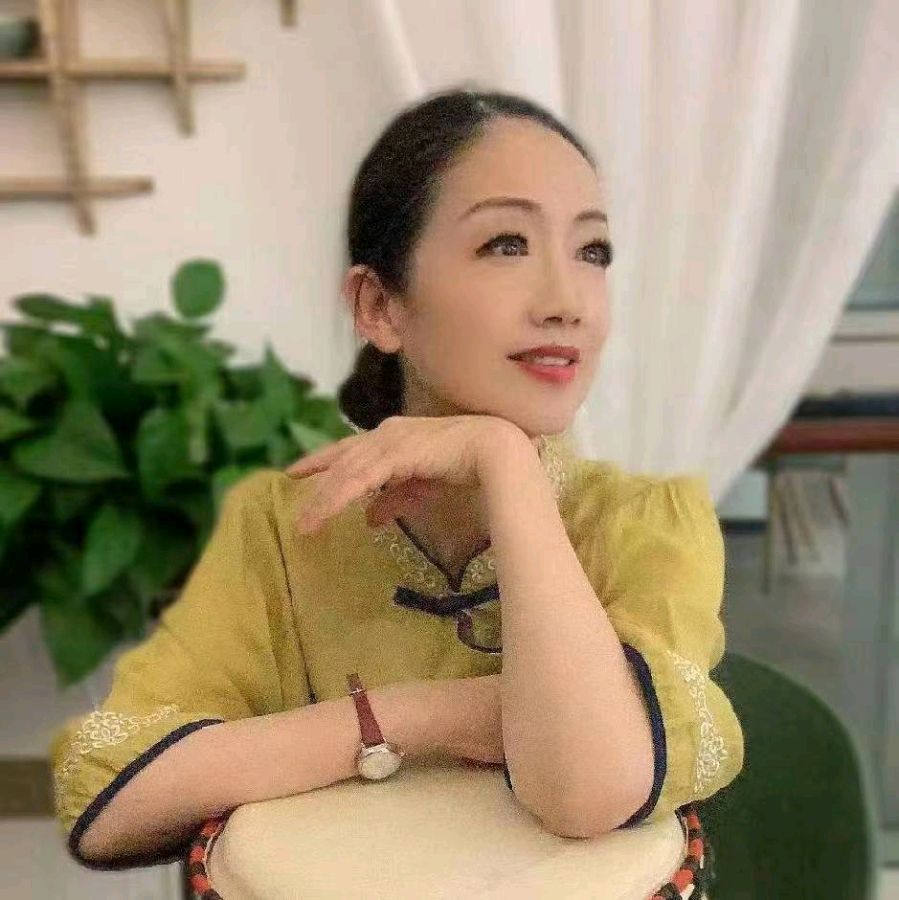 原野诗歌《情人节之夜》朗诵:祥云朵朵(图3)
