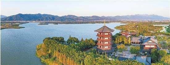 黎琴朗诵【诗香古塔】作者/五彩云霞