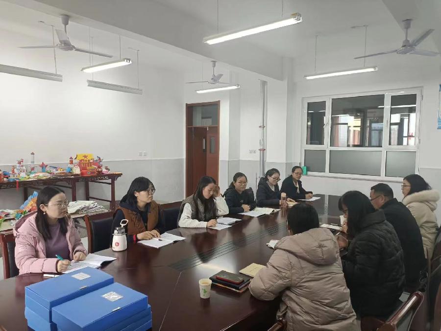 课题研究促成长,砥砺奋进向未来——南和区幸福小学课题成果推广准备会(图4)